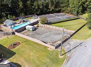 2222 Chateau Dr, Lawrenceville, GA 30043