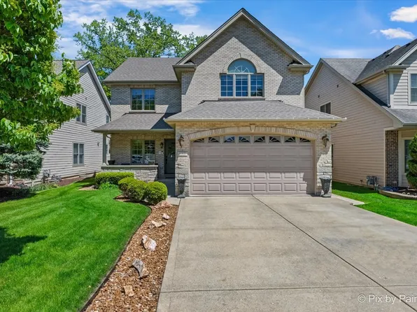 137 Oak Ave, Wood Dale, IL 60191