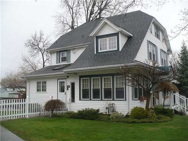 2nd image of 1218 Wyoming Ave