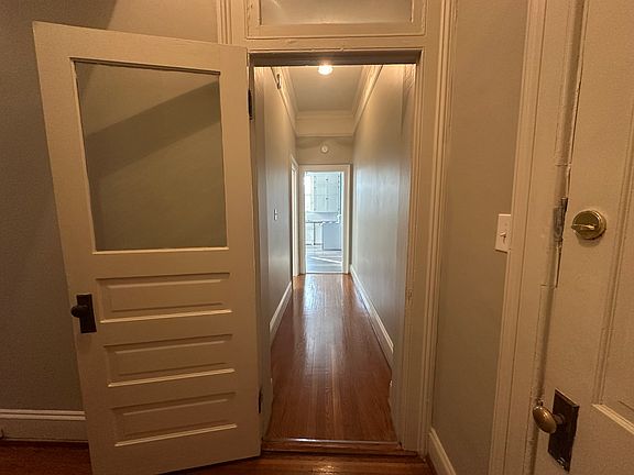 4th image of 1017 Court St APT 2