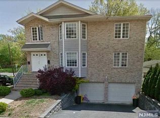 130 Abbott Ave, Palisades Park, NJ 07650