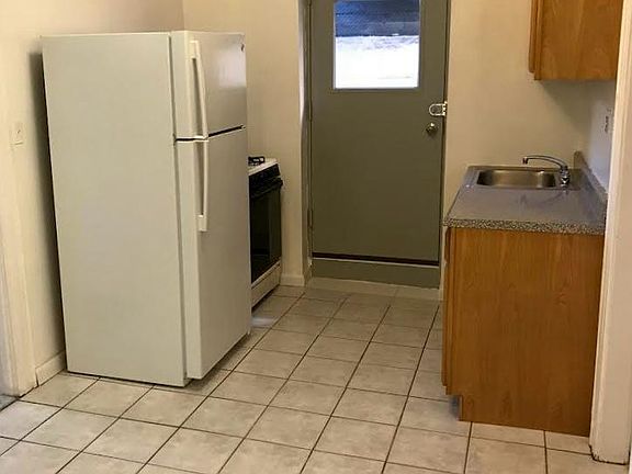 2nd image of 30-44 48th St