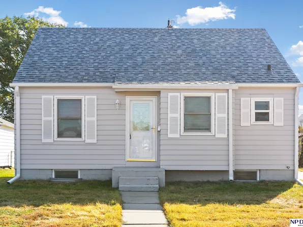 1485 E 2nd St, Fremont, NE 68025