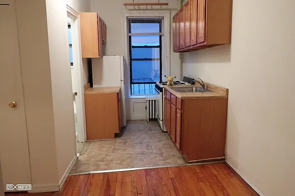 Rented by Citi Habitats | media 27