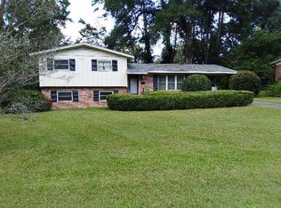 2906 Primrose Ln, Tallahassee, FL 32301