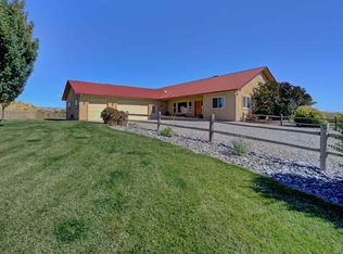 1718 16th Rd, Loma, CO 81524