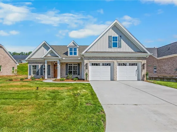 175 Green Forest Ct, Winston Salem, NC 27107