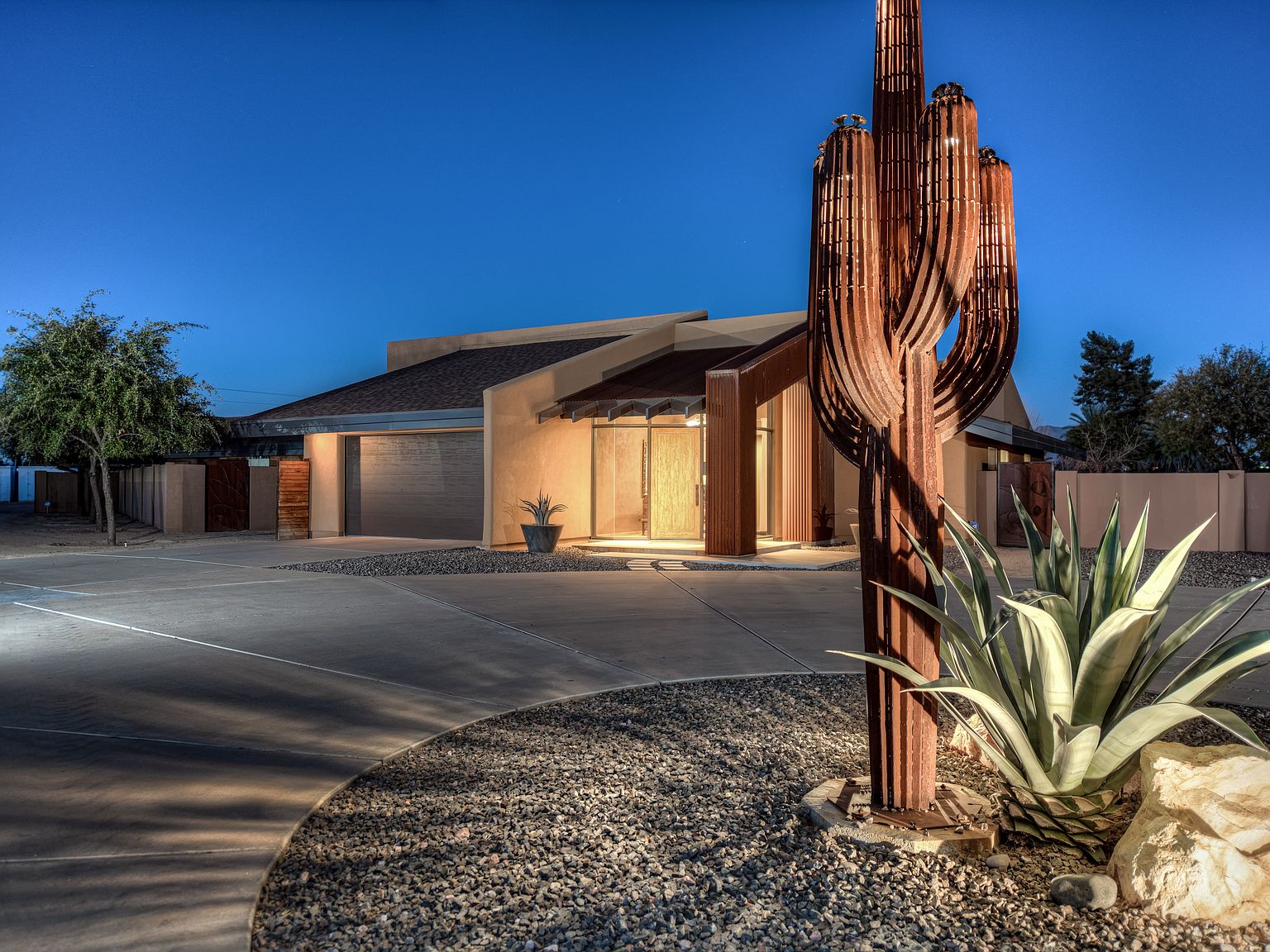 6924 E Paradise Dr, Scottsdale, AZ 85254 | Zillow