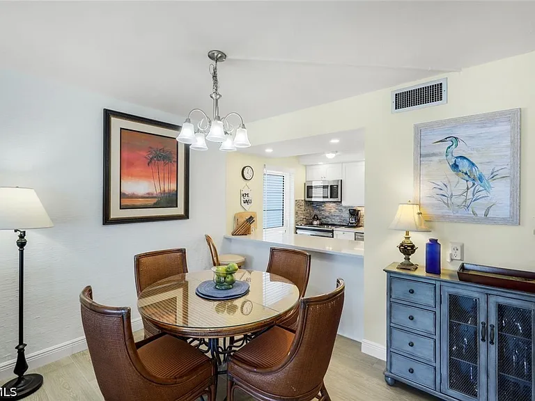 25840 Hickory Blvd #B301 — Photo 13