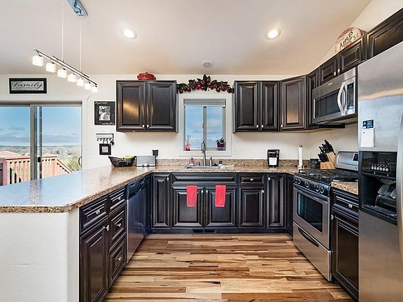 4th image of 3355 San Marino Dr