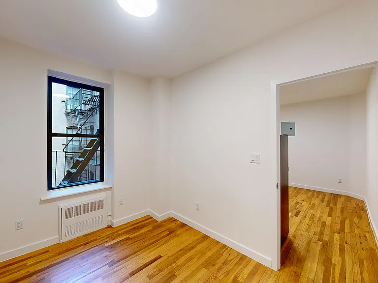 415 E 73rd St #4B — Photo 5