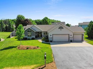 N9182 Jordan St, APPLETON, WI 54915