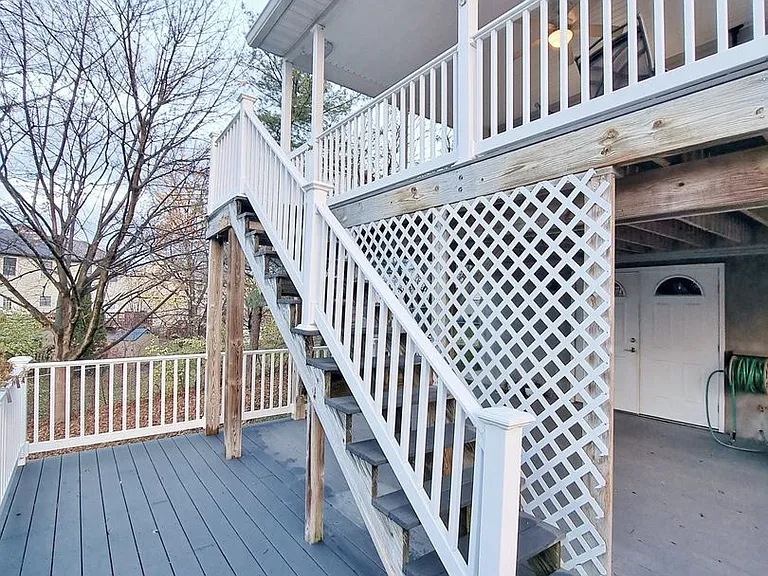 417 Debbi Ct — Photo 48