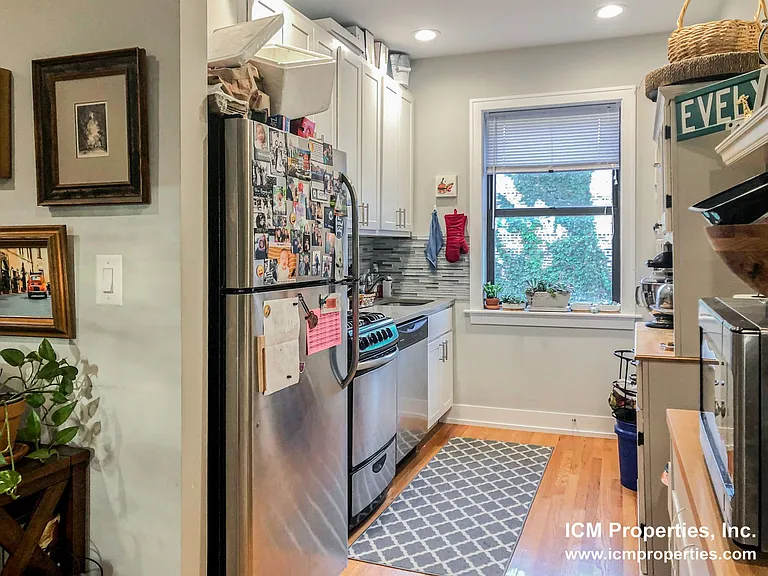 4547 N Leavitt St #45493 — Photo 2