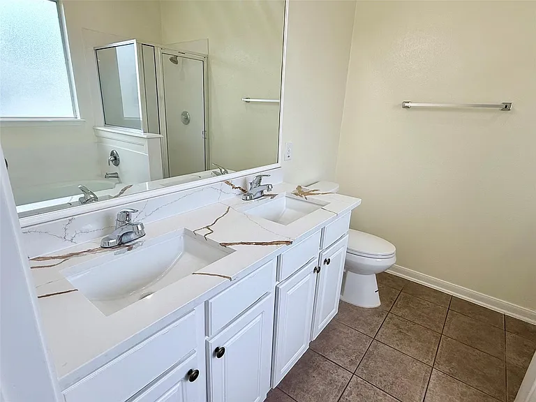 6530 Signal Point Ln — Photo 18