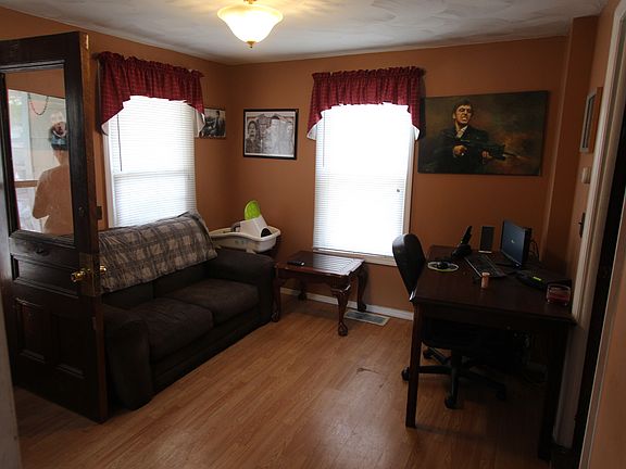 Den or Office inside front e