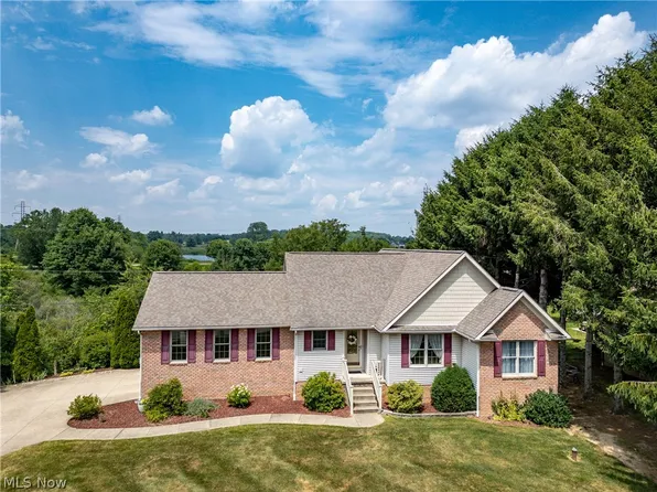 3309 Lindbergh Ave NW, Canton, OH 44718