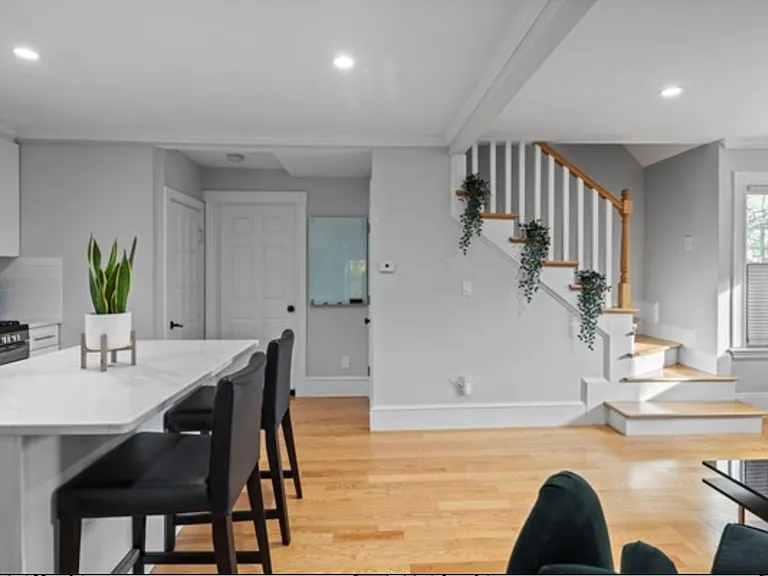 14 Everett St #2 — Photo 14