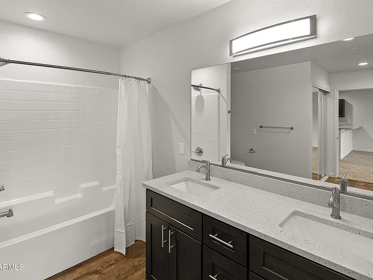 1426 Kestrel Cir #1426 — Photo 8