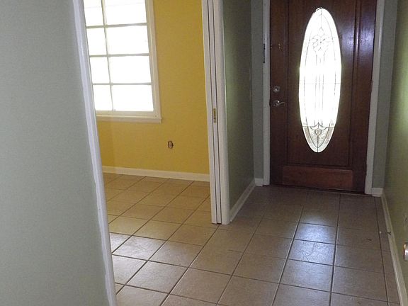2nd image of 114 Seville Pl