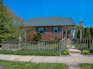 723 Loraine St, Ardmore, PA 19003