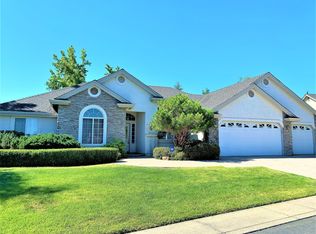 3135 Colombard Walk, Redding, CA 96001