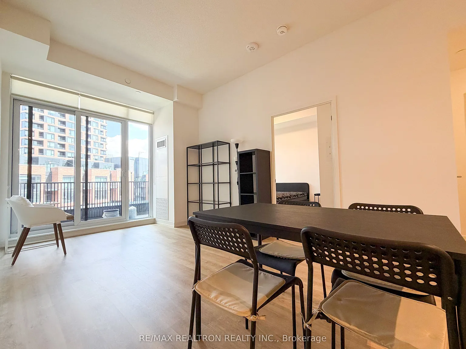 2 bed, $2,800 — Photo 2