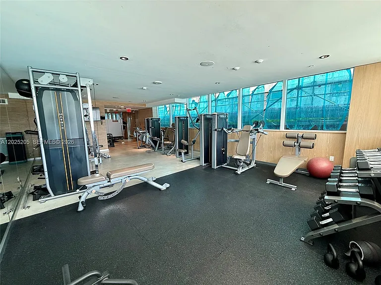 400 Sunny Isles Blvd #1404 — Photo 29