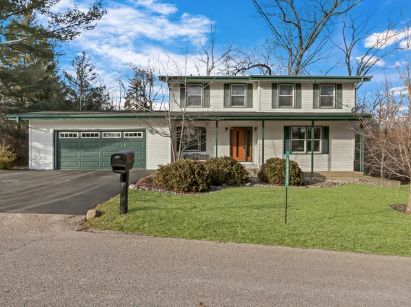 26032 W Leland Ave, Antioch, IL 60002