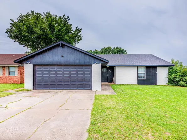 1107 E Will Rogers Dr, Stillwater, OK 74075