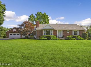 344 Farm To Market Rd, Halfmoon, NY 12065