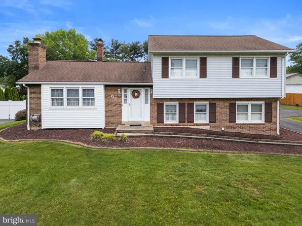 30 Stardust Dr, Newark, DE 19702