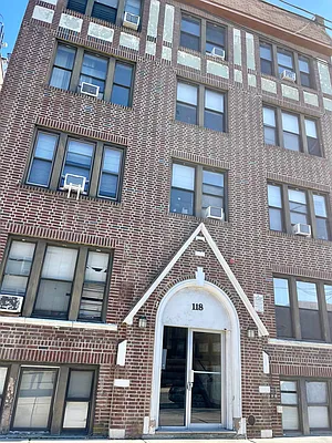 Rented by Corcoran Sawyer Smith | media 14