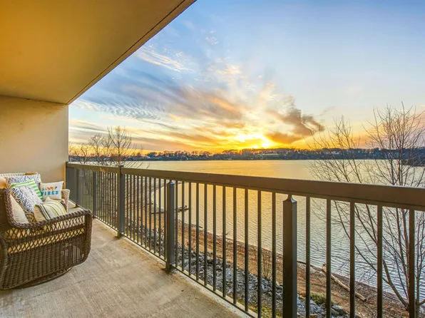 12100 Two Rivers Dr #B1/3, Athens, AL 35611