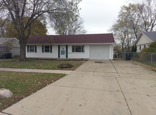 21 S Oltendorf Rd, Streamwood, IL 60107