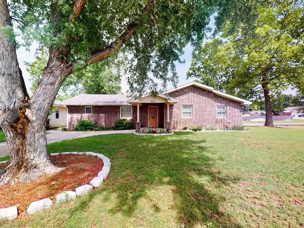 1834 21st St, Woodward, OK 73801