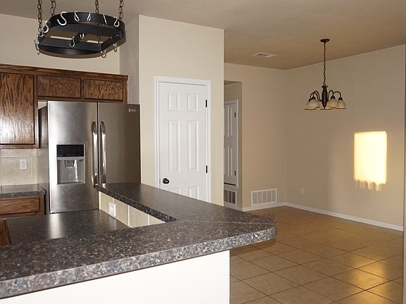 006_Living & Dining Room_05312023