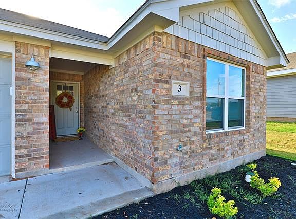 2nd image of 3 Woodcock Cir