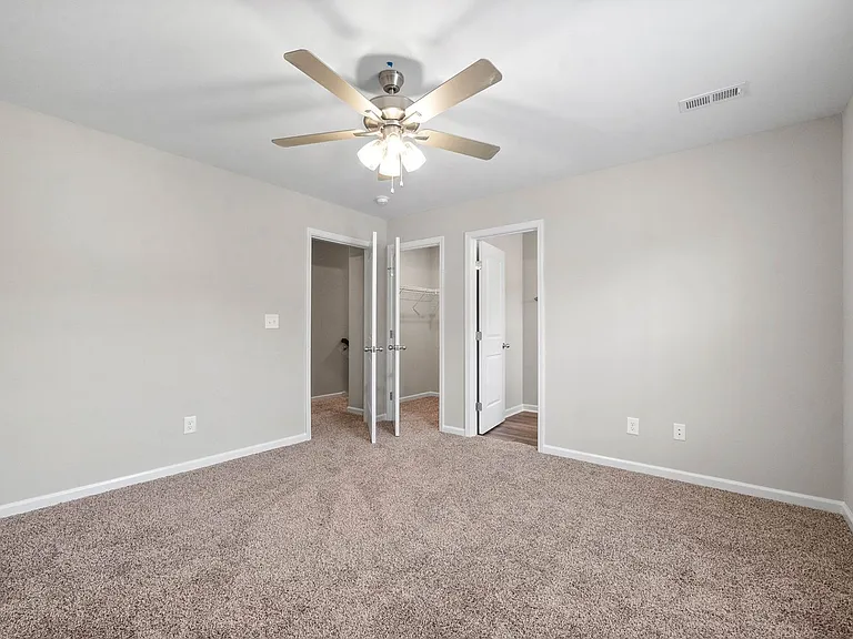 945 Cumberland Dr — Photo 17