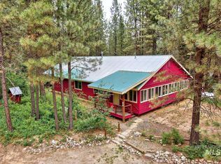 7 N Trail Rd, Garden Valley, ID 83622