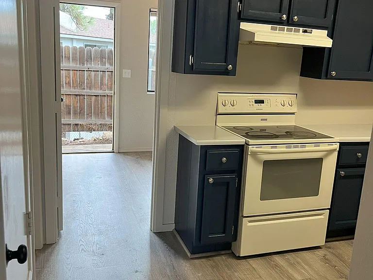 1230 S Lone Tree Rd #B — Photo 1