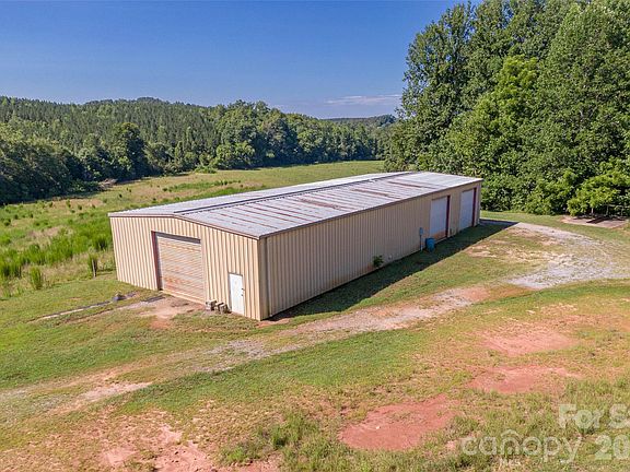 5th image of 621 Pleasant Grove Rd