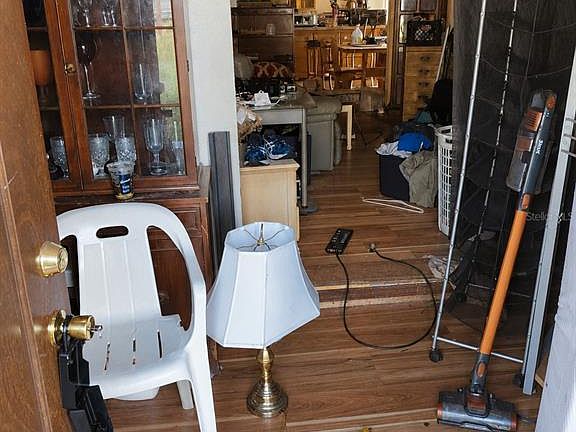 3rd image of 2349 Montclair Rd