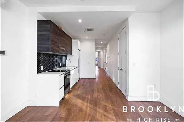 Rented by Brooklyn High Rise LLC | media 7