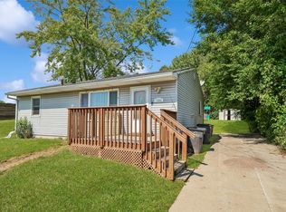 1424 E Watrous Ave, Des Moines, IA 50320