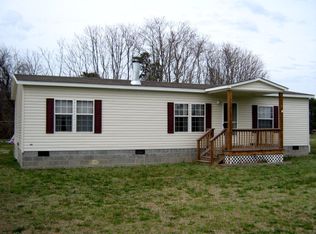 1520 Kates Neck Rd, Topping, VA 23169