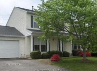 4033 Cardinal Crest Dr, Woodbridge, VA 22193