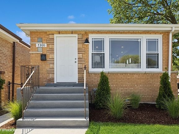 3rd image of 7300 S Wolcott Ave