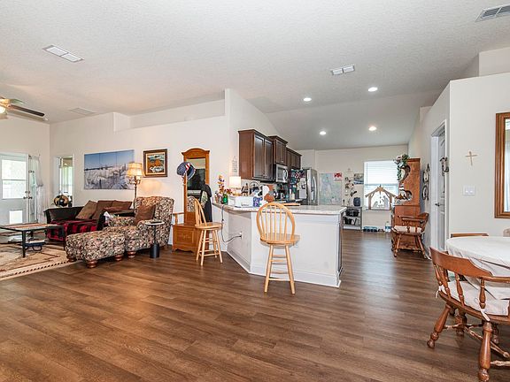4th image of 9 Franciscan Ln