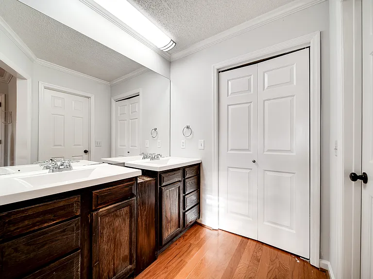 3028 Owendale Dr — Photo 28